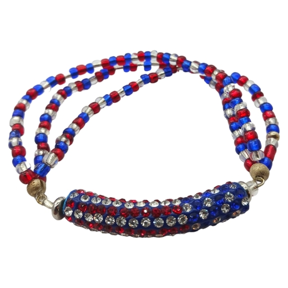 American Flag Beaded Bracelet Americana Handmade Veterans Day USA Patriotic - Picture 1 of 2